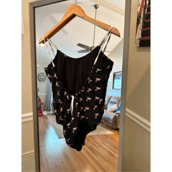 VICTORIA'S SECRET Swimsuit Scoop Back One Piece Take Me To Paradise Logo - Picture 4 of 4